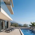 Luxury Hedonia Villa Brela