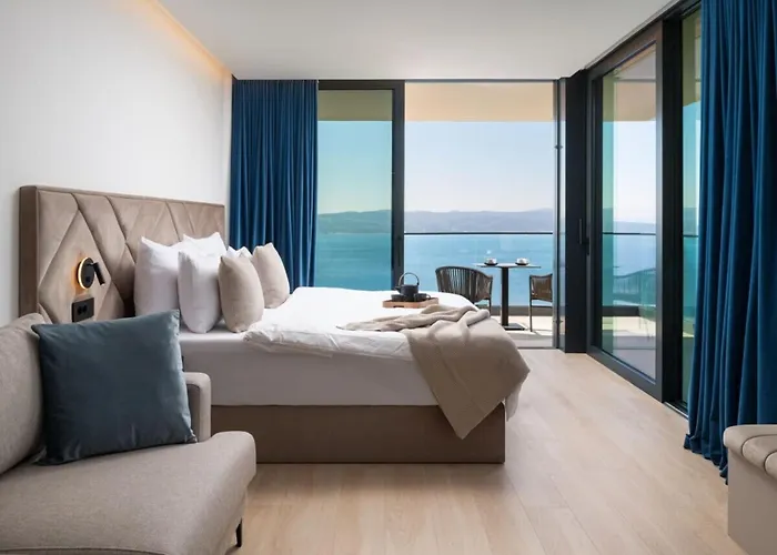 Luxury Hedonia Villa *