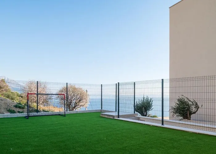 Luxury Hedonia Villa Brela